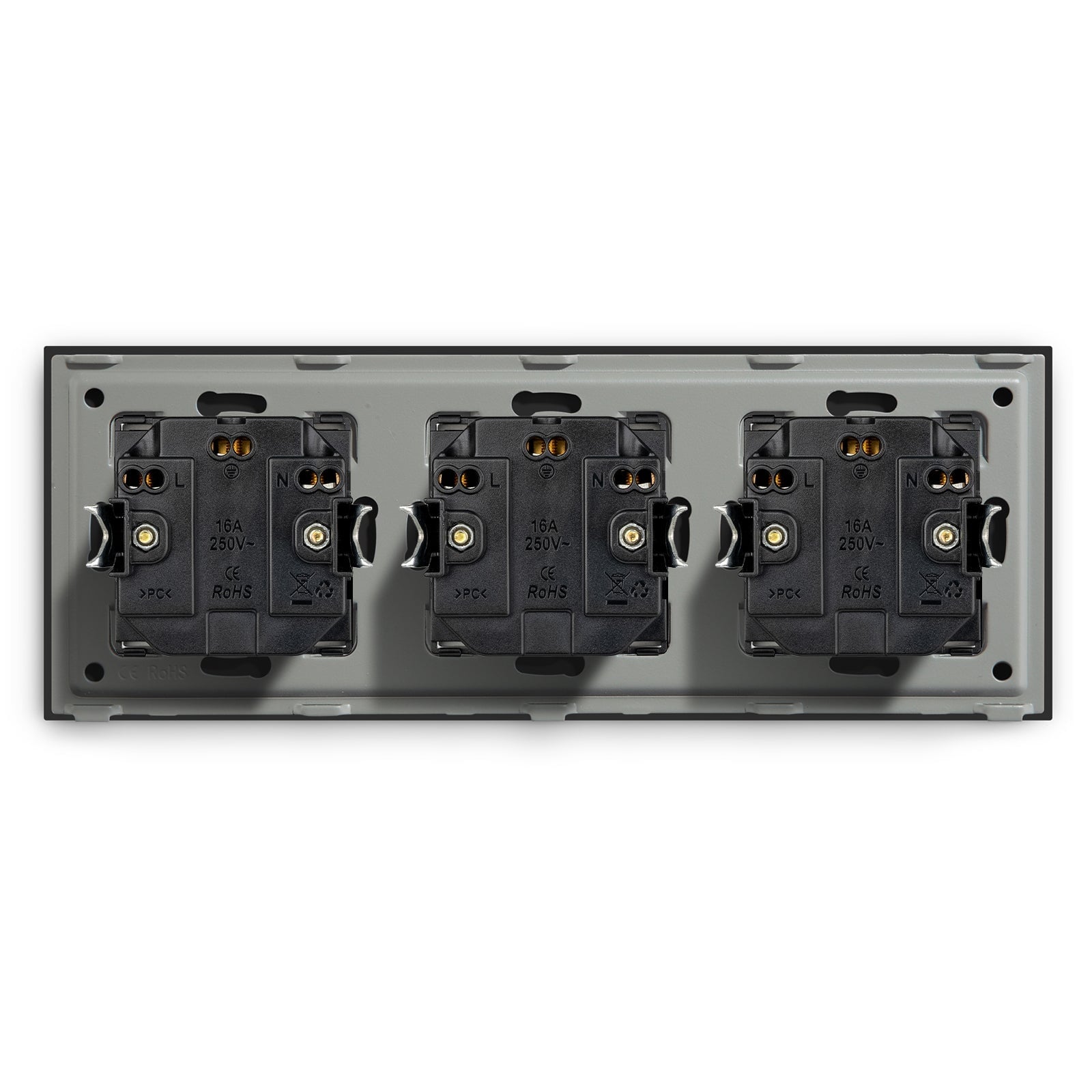 Ave - Doppia Presa Multistandard. Placca In Vetro Colore Nero. 2p T 13a 250v Finitura Lucida 4 Mod 000000000004295213 Ave - Doppia Presa Multistandard. Placca In Vetro Colore Nero. 2p T 13a 250v Finitura Lucida 4 Mod 000000000004295213